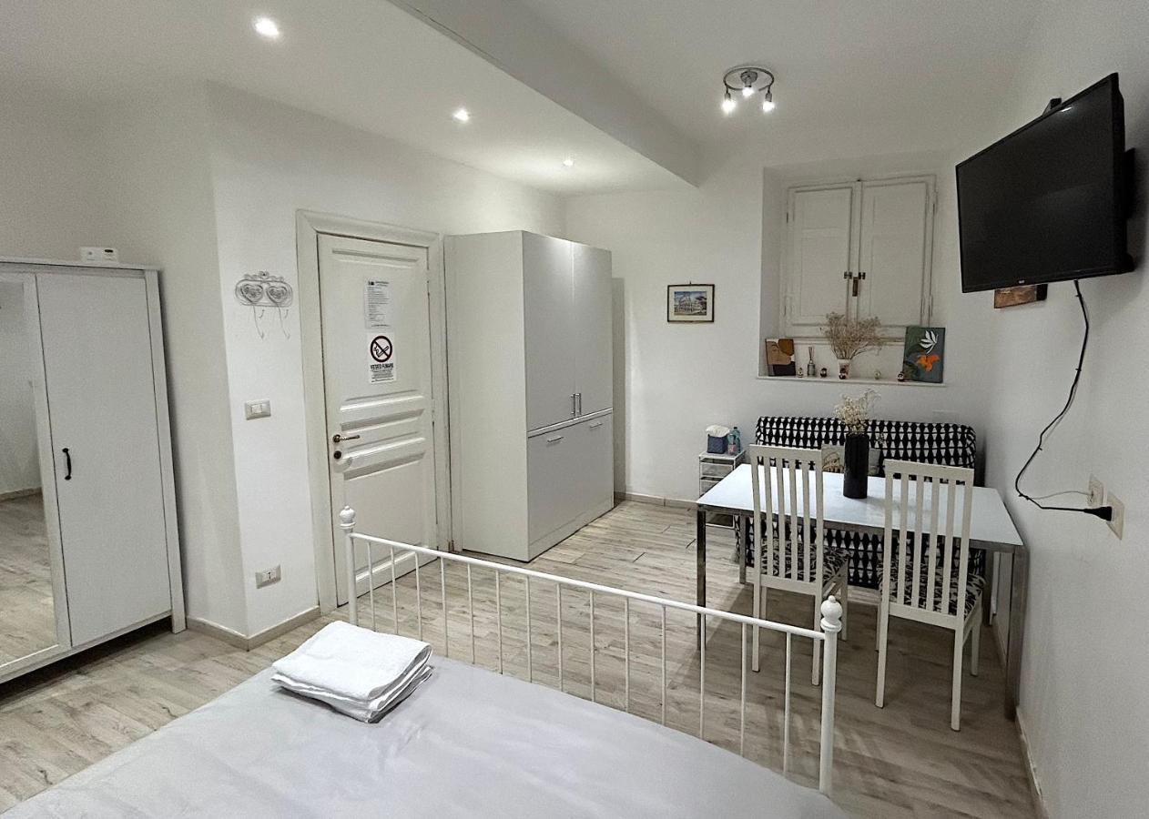 Urbe - Delizioso Appartamento Quartiere Coppede Rome Buitenkant foto